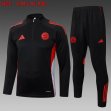 2025-2026 Bayern Munich club black soccer uniforms with Long Trousers B2553.jpg