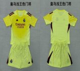 2025-2026 Real Madrid club yellow kid goalkeeper soccer jerseys